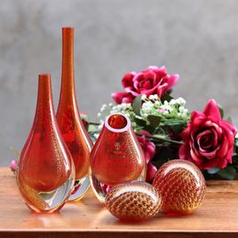 Set of 3 Small Drop Glass Vases Red with Gold Murano Style Art Glass
