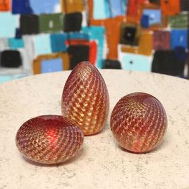 Set of 3 Paperweights Bubble Effect Red with Gold Murano Style Art Glass